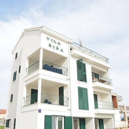 Primošten Beachfront Apartments Villa Sisa المظهر الخارجي الصورة